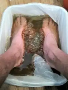 Detox Foot Bath